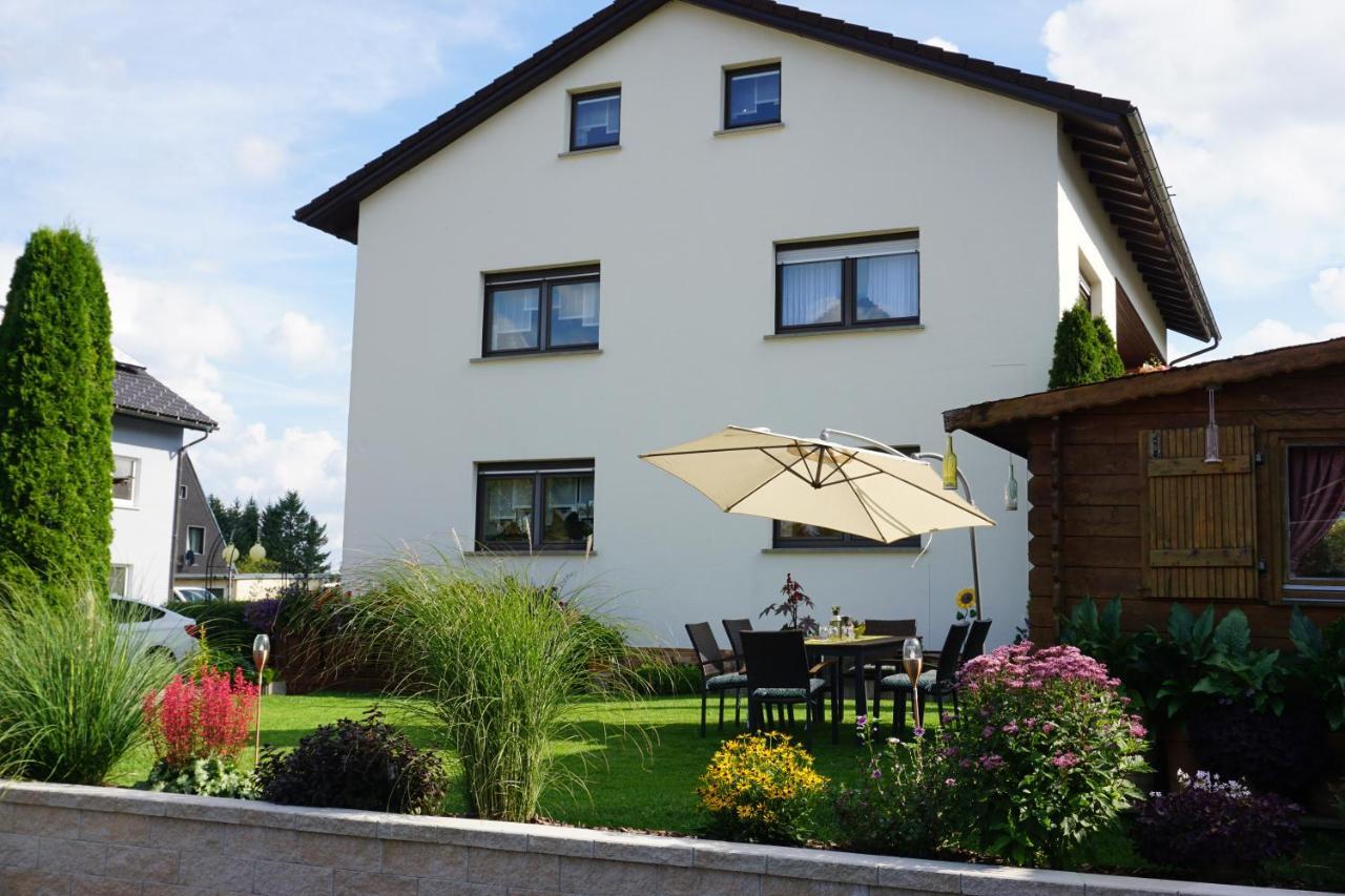 Ferienwohnungen Und Gaestezimmer Herrmann Steinbach am Wald 외부 사진